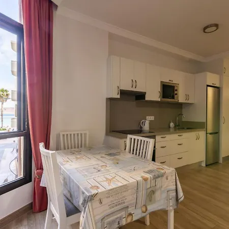 Lightbooking Tonina Playa Canteras Las Palmas / Gran Canaria